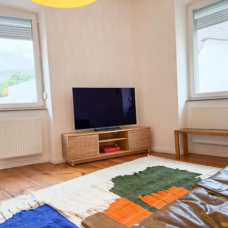 Apartamento Design-altbau Mit Garten Im Herzen Von *