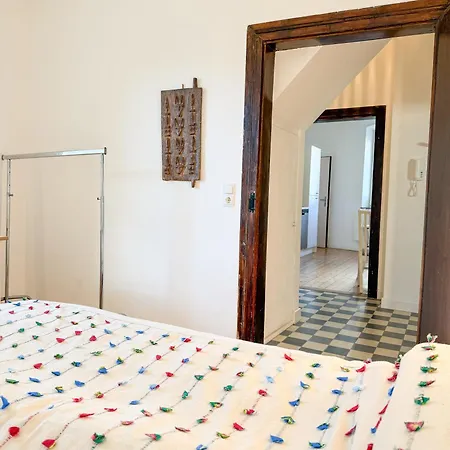 Apartamento Design-altbau Mit Garten Im Herzen Von Deidesheim