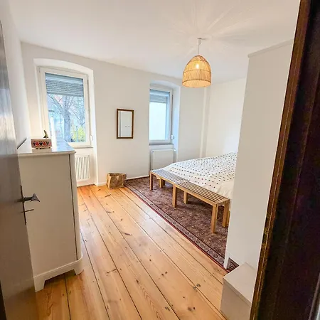 Design-altbau Mit Garten Im Herzen Von Apartamento *