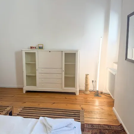 Design-altbau Mit Garten Im Herzen Von Apartamento *