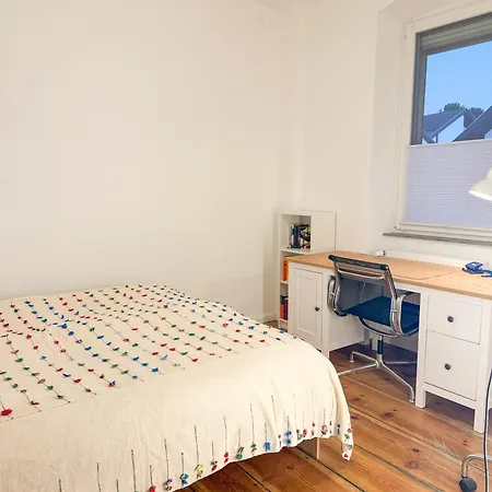 Apartamento Design-altbau Mit Garten Im Herzen Von